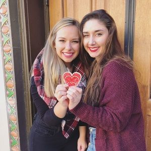 Meet your Posher, Cara